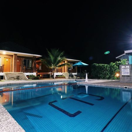 Casa Tanjung Jara Hotel Dungun Bagian luar foto